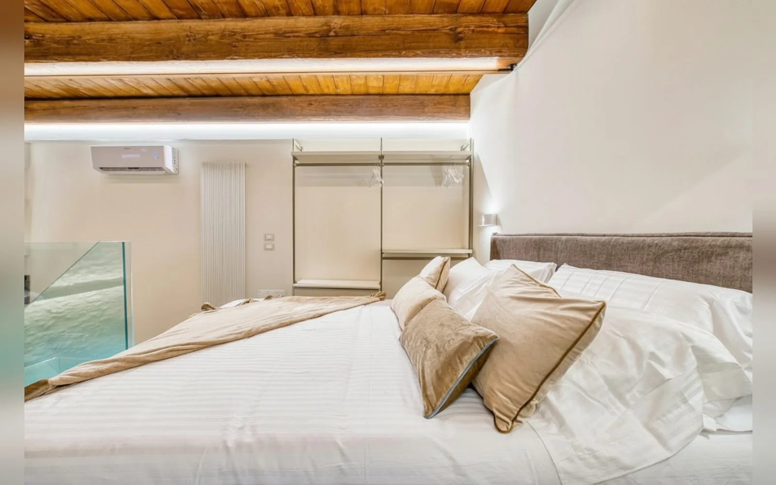 Suite on the RIVER Apartment,  — galleria foto 6