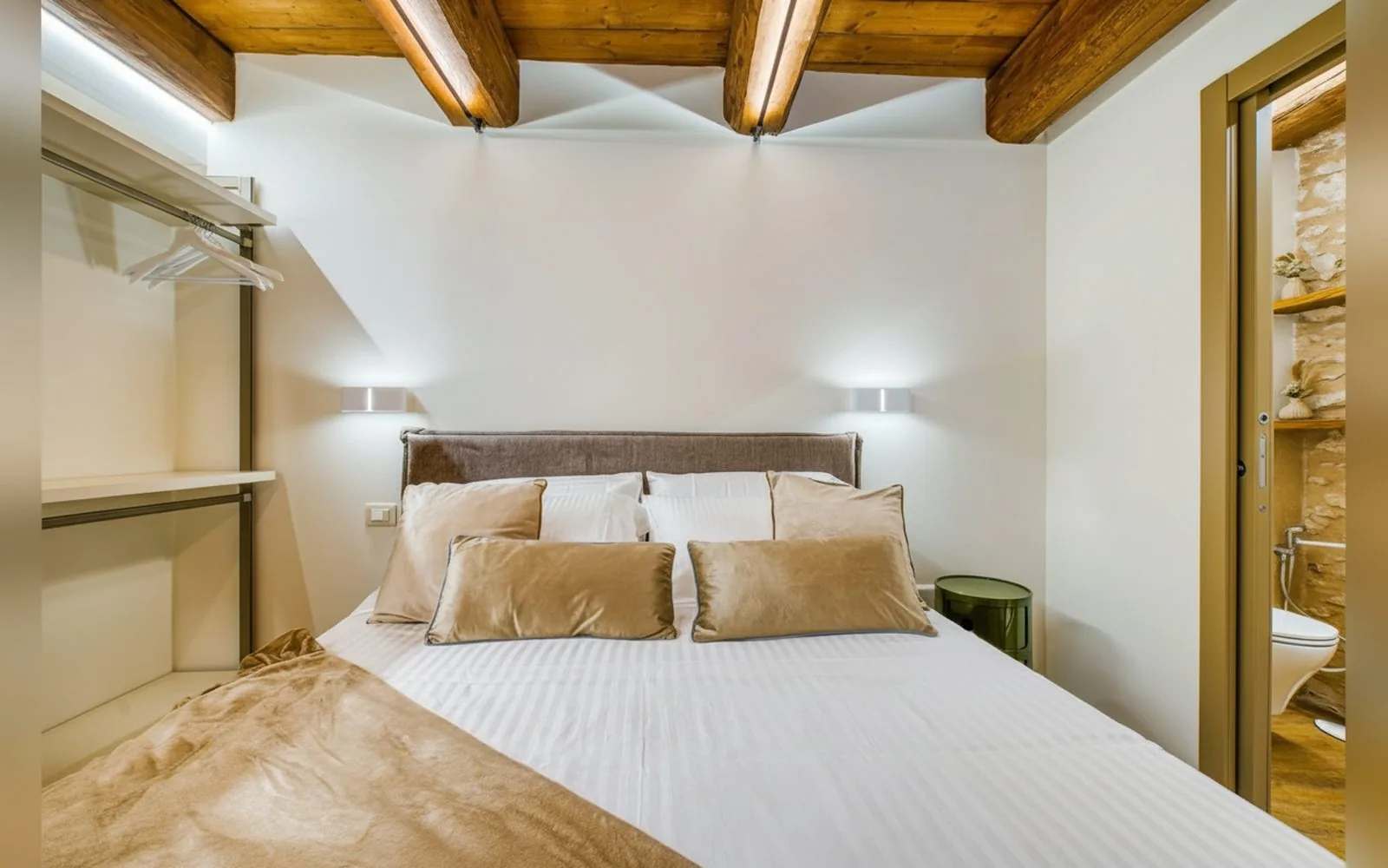 Suite on the RIVER Apartment,  — galleria foto 7